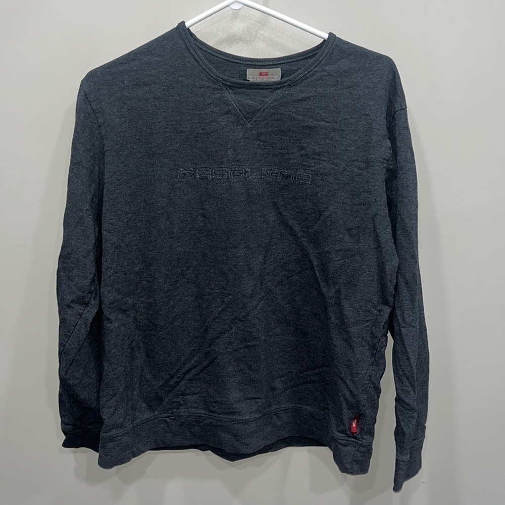 Women’s medium gasoline crew neck sweater